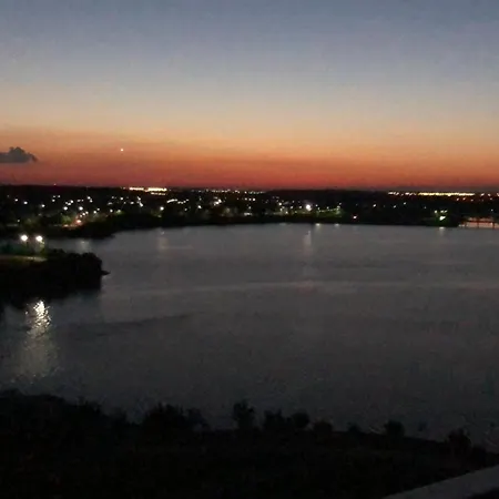 Lakeside Oasis Apartment Bucharest