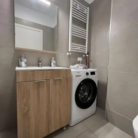 Lakeside Oasis Bucharest