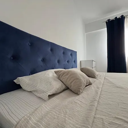 Lakeside Oasis 公寓