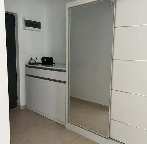 Lakeside Oasis * Boekarest