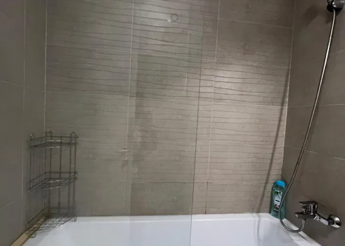 Lakeside Oasis * Boekarest